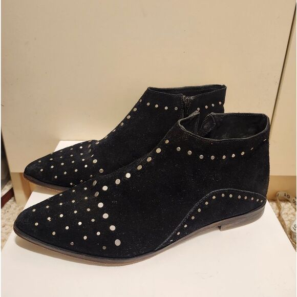Free People Shoes - Free People "Aquarian" Blk Suede Silver Stud Flat Ankle Booties Sz.9/39 Ret.$168